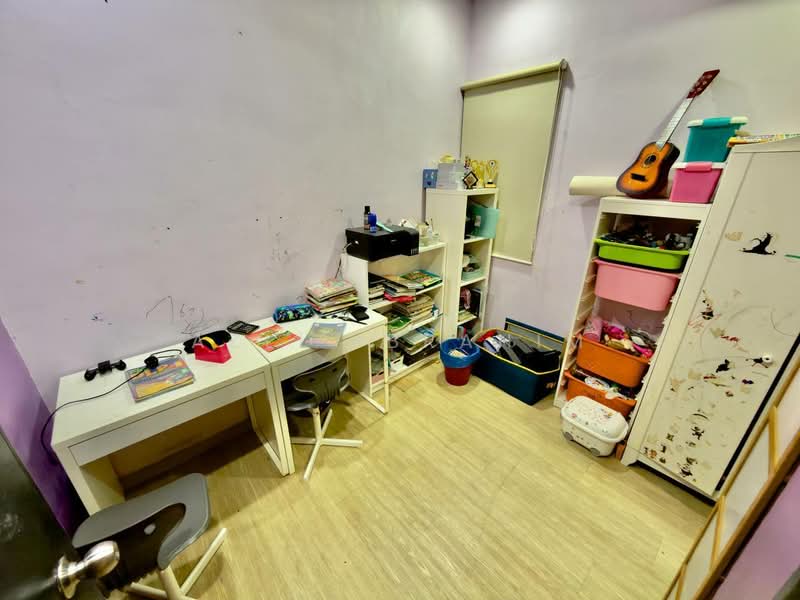 Pangsapuri untuk Dijual di Pangsapuri Damai - Azli Ibrahim - Study - PropertyGuru.com.my