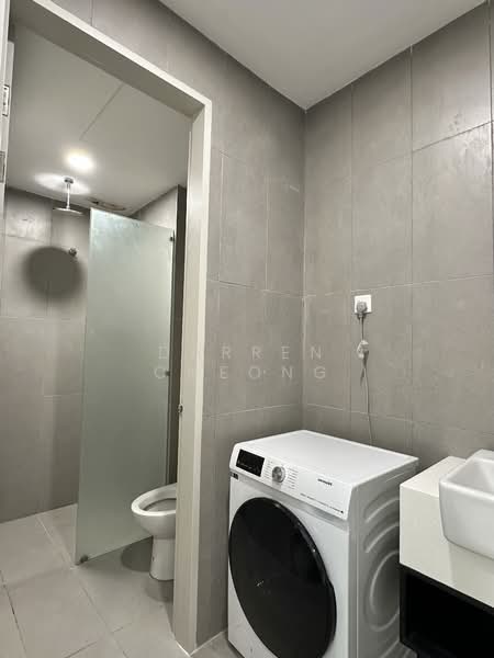 Service Residence for Sale at YOLO Signature Suites - DARREN CHEONG - Bathroom - PropertyGuru.com.my