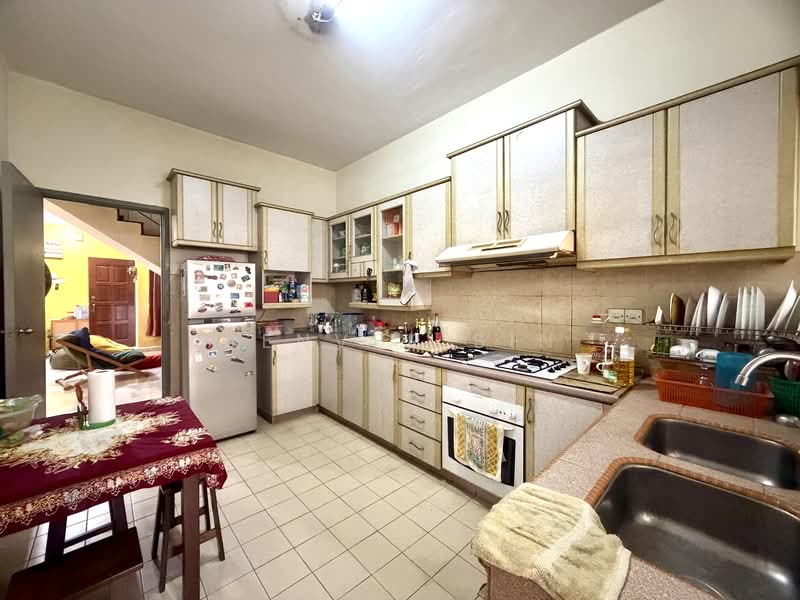 2-storey Terraced House for Sale in Bandar Tun Hussein Onn (Cheras) - Denver Sin - Kitchen - PropertyGuru.com.my