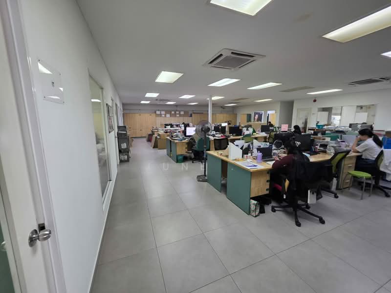 Detached Factory for Sale in TSI Business Industrial Park (Batu) - June . - Interior - PropertyGuru.com.my