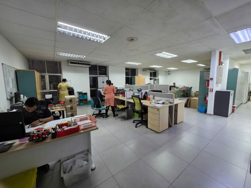 Detached Factory for Sale in TSI Business Industrial Park (Batu) - June . - Interior - PropertyGuru.com.my