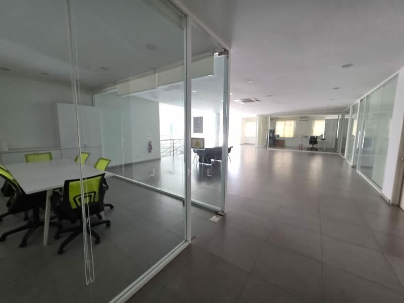 Detached Factory for Sale in TSI Business Industrial Park (Batu) - June . - Interior - PropertyGuru.com.my