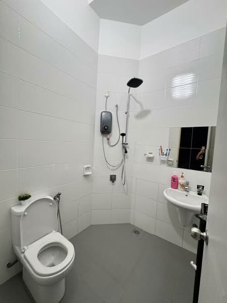 2-storey Terraced House for Sale in Johor Bahru (Johor) - Tracy Ong - Bathroom - PropertyGuru.com.my