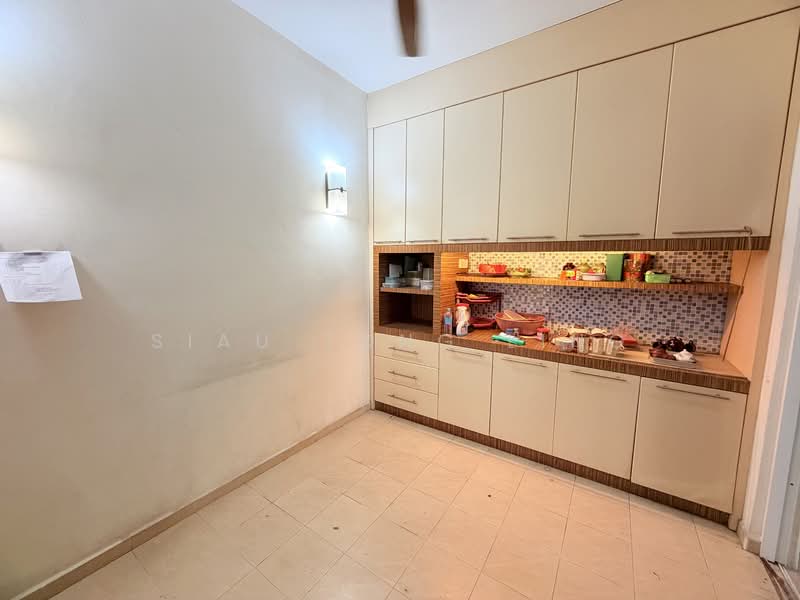 Semi-Detached House for Sale in Perling (Johor) - Siau Tong Ling - Kitchen - PropertyGuru.com.my