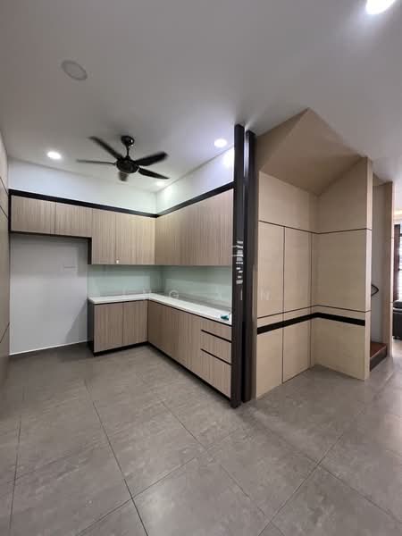 Rumah Teres untuk Dijual di Taman Pulai Jaya (Kulai) - Ing Xin - Kitchen - PropertyGuru.com.my