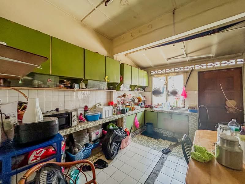 1-storey Terraced House for Sale in Taman Sri Segambut (Segambut) - Azli Ibrahim - Kitchen - PropertyGuru.com.my