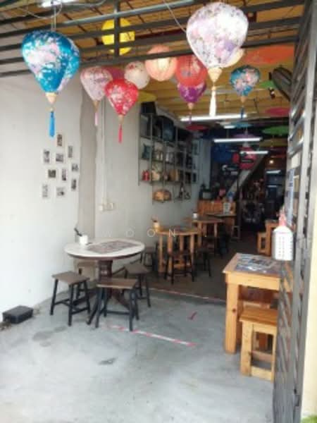 Shop for Sale in Jasin (Melaka) - Woon . - Exterior - PropertyGuru.com.my