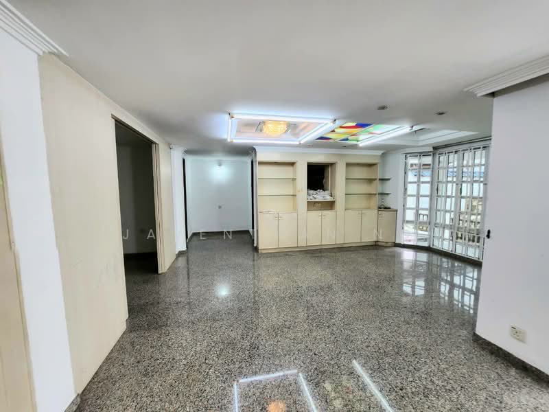 Semi-Detached House for Sale in Taman Pelangi (Johor Bahru) - Javenthan Ng - Living Room - PropertyGuru.com.my