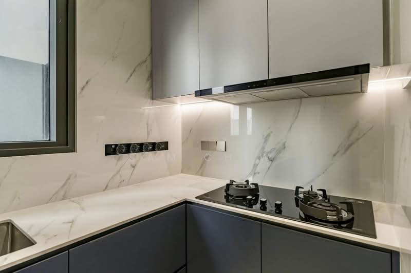 Service Residence for Sale at The Era @ Duta North - Sam Chiw - Kitchen - PropertyGuru.com.my