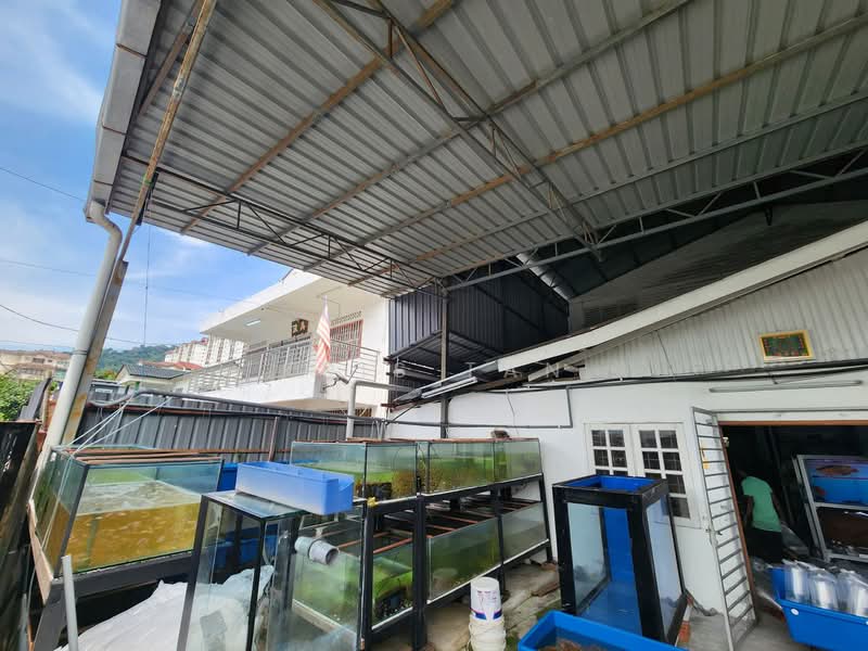 Warehouse for Rent in Kampung Cheras Baru (Ampang) - Kris Tan - Exterior - PropertyGuru.com.my