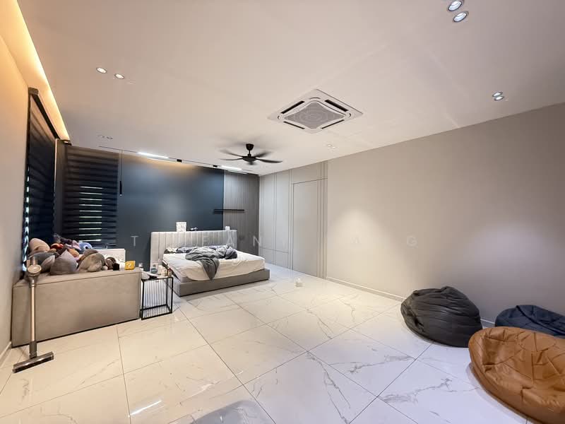 Bungalow for Sale in Kapar (Selangor) - Tiffany Yang - Bedroom - PropertyGuru.com.my