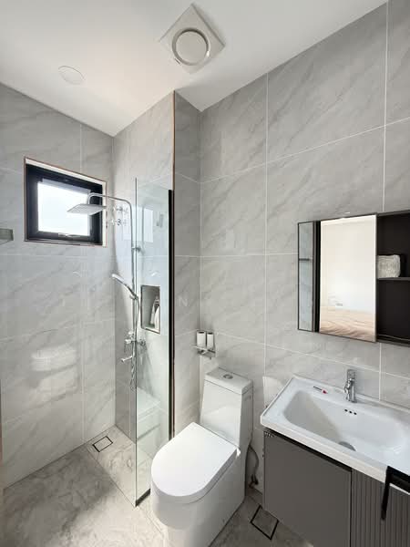 Bungalow for Sale in Kapar (Selangor) - Tiffany Yang - Bathroom - PropertyGuru.com.my