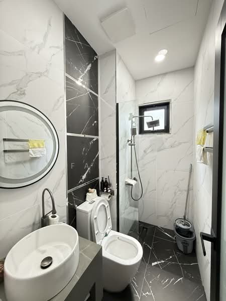 Bungalow for Sale in Kapar (Selangor) - Tiffany Yang - Bathroom - PropertyGuru.com.my