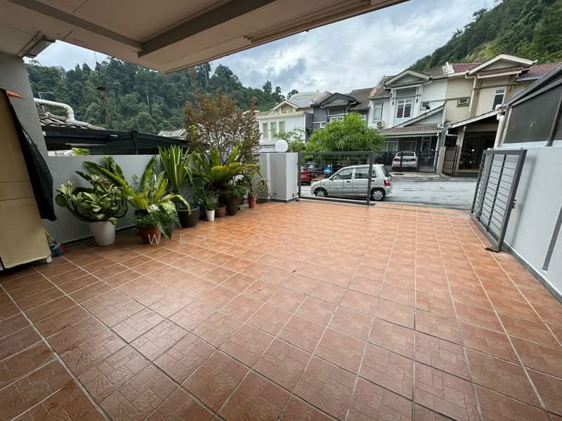 2-storey Terraced House for Sale in Sierra Ukay (Ampang) - Welson Moo - Exterior - PropertyGuru.com.my