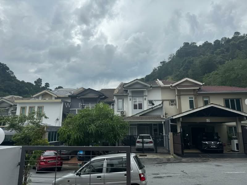 2-storey Terraced House for Sale in Sierra Ukay (Ampang) - Welson Moo - Exterior - PropertyGuru.com.my