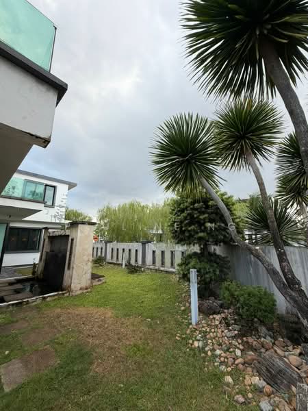 Link Bungalow for Sale in Taman Austin Perdana (Tebrau) - Pauline Ng - Exterior - PropertyGuru.com.my