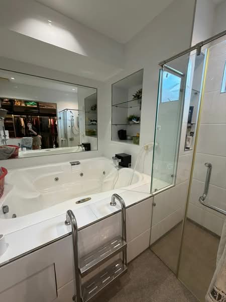 Link Bungalow for Sale in Taman Austin Perdana (Tebrau) - Pauline Ng - Bathroom - PropertyGuru.com.my