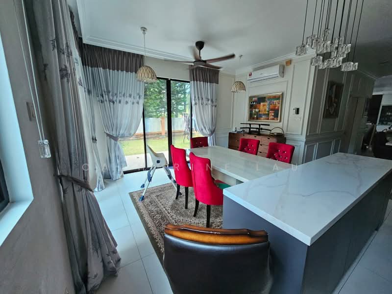 Rumah Banglo untuk Dijual di Seksyen U9 (Shah Alam) - Catherine Lau - Dining Room - PropertyGuru.com.my