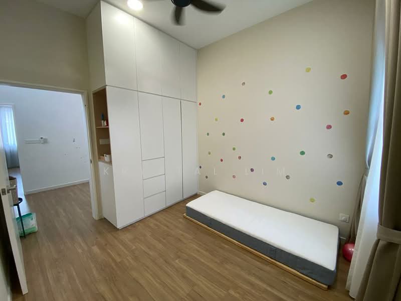 Rumah Teres 2 Tingkat untuk Disewa di Bandar Gamuda Cove (Dengkil) - Krystal Lim - Bedroom - PropertyGuru.com.my