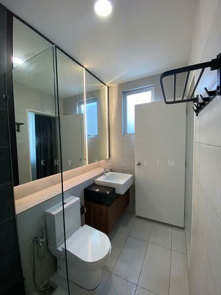 Rumah Teres 2 Tingkat untuk Disewa di Bandar Gamuda Cove (Dengkil) - Krystal Lim - Bathroom - PropertyGuru.com.my