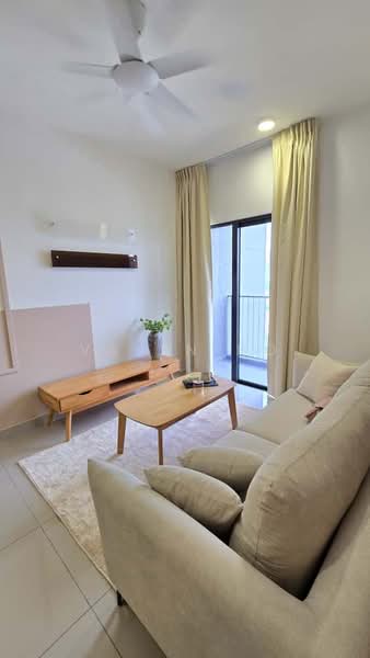 Servis Apartment untuk Disewa di M Luna - Valyn Ho - Living Room - PropertyGuru.com.my