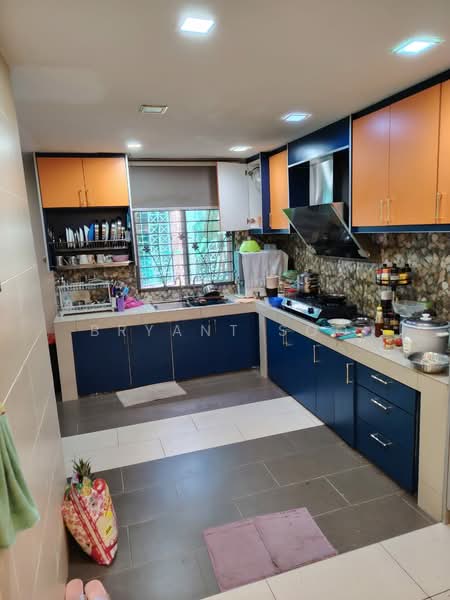 Rumah Teres 2 Tingkat untuk Dijual di Bandar Kinrara Seksyen 5 (Bandar Kinrara) - Bryant Soo - Kitchen - PropertyGuru.com.my