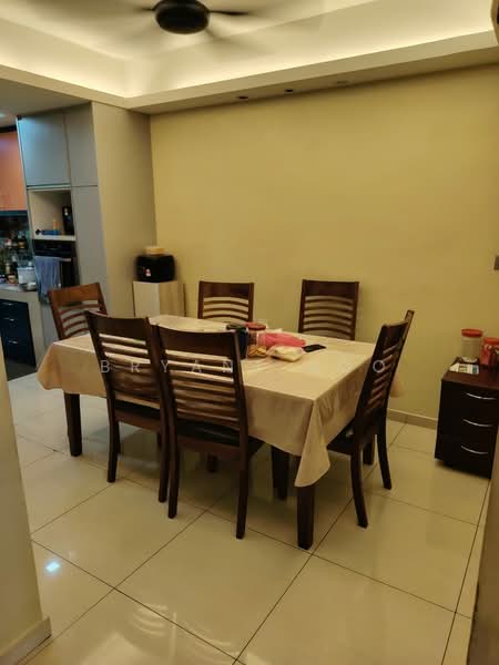 Rumah Teres 2 Tingkat untuk Dijual di Bandar Kinrara Seksyen 5 (Bandar Kinrara) - Bryant Soo - Dining Room - PropertyGuru.com.my
