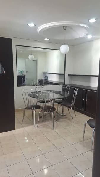 Apartment for Rent at Bayu Puteri 3 - Loh Lee Peng - Dining Room - PropertyGuru.com.my