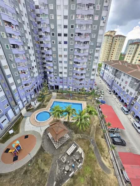 Apartment for Rent at Bayu Puteri 3 - Loh Lee Peng - Exterior - PropertyGuru.com.my