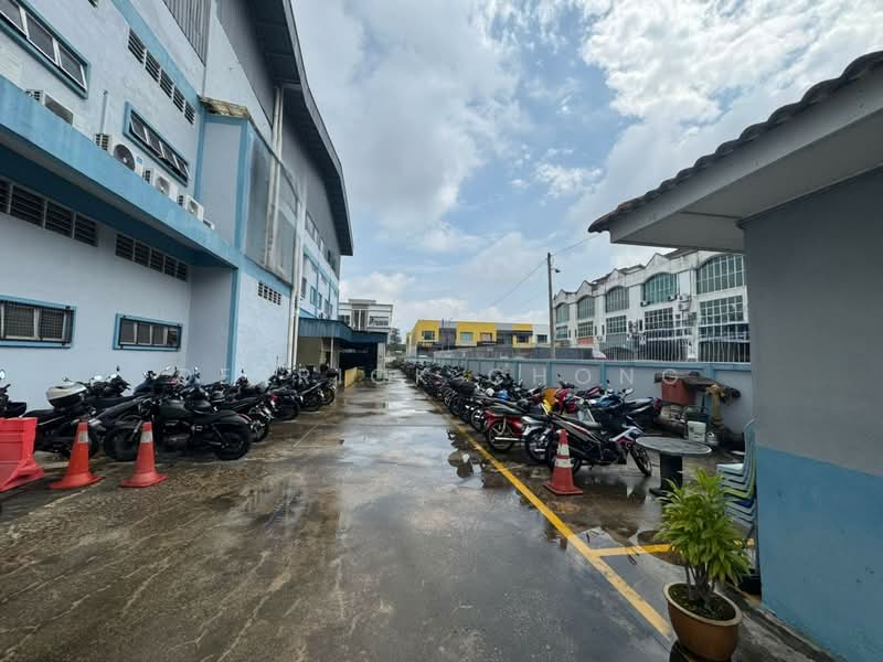 Detached Factory for Sale in Bandar Rinching (Semenyih) - Steve Ooi - Exterior - PropertyGuru.com.my