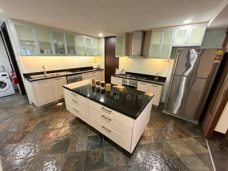 Kondominium untuk Disewa di Regency Tower - Aiki Wong - Kitchen - PropertyGuru.com.my