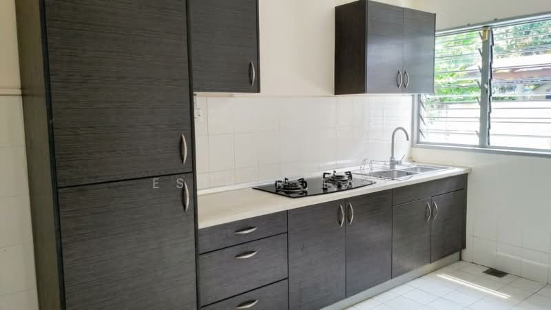 Rumah Bandar untuk Disewa di Tropicana (Petaling Jaya) - Esther Tan - Kitchen - PropertyGuru.com.my