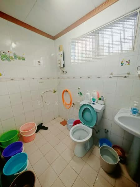Rumah Teres 2 Tingkat untuk Dijual di Bandar Menjalara (Kuala Lumpur) - Suki Tan - Bathroom - PropertyGuru.com.my
