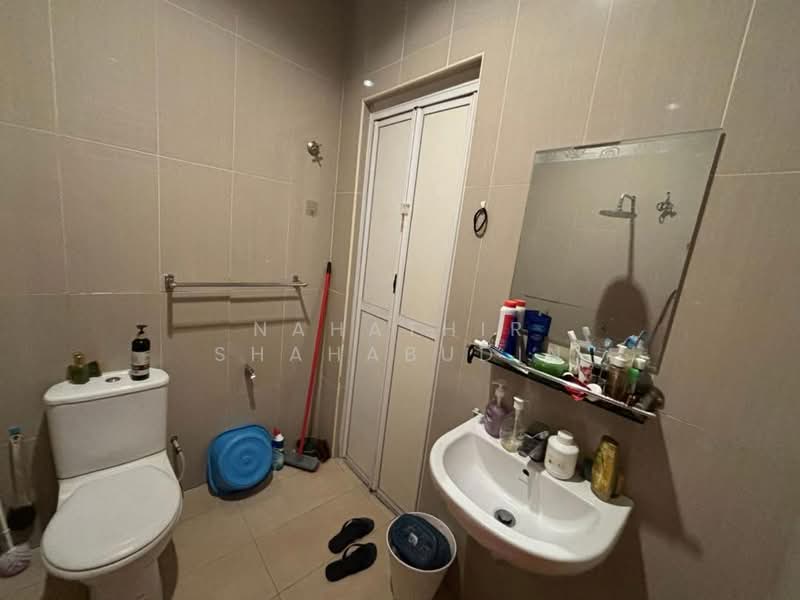 Rumah Banglo untuk Dijual di Taman Puncak Perdana (Shah Alam) - Nahathir Shahabudin - Bathroom - PropertyGuru.com.my