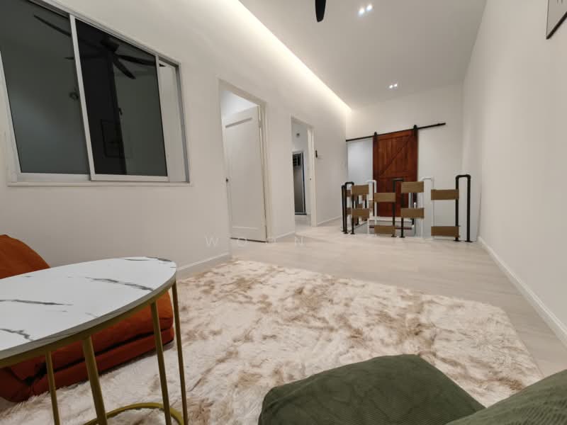 Rumah Teres 1 Tingkat untuk Dijual di Taman Seaview (Melaka City) - Woon . - Living Room - PropertyGuru.com.my