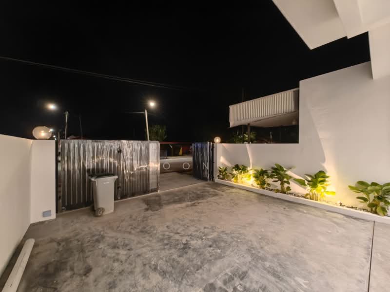 Rumah Teres 1 Tingkat untuk Dijual di Taman Seaview (Melaka City) - Woon . - Exterior - PropertyGuru.com.my