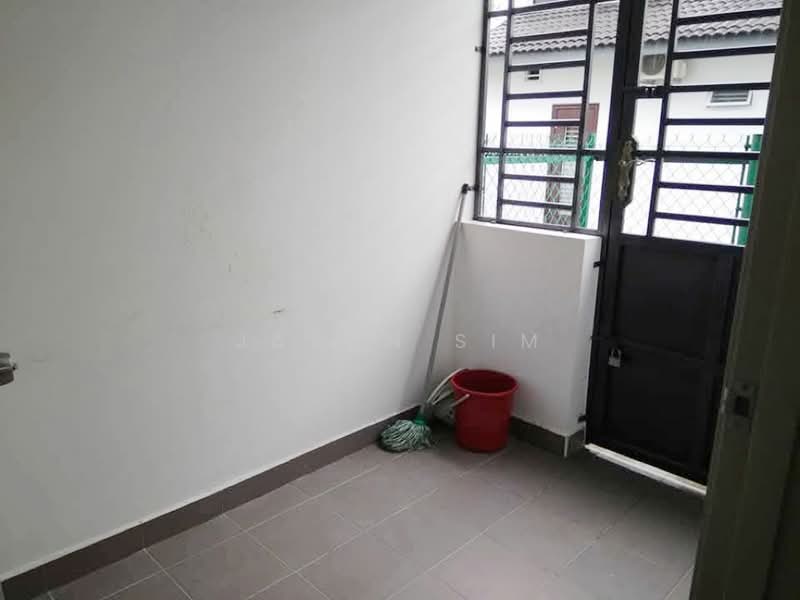 Rumah Teres 2 Tingkat untuk Dijual di Nusa Bayu (Iskandar Puteri (Nusajaya)) - Jason Sim - Entrance - PropertyGuru.com.my