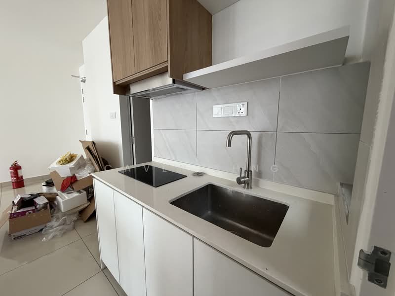 Servis Apartment untuk Disewa di AraTre' Residences - Caven Chng - Kitchen - PropertyGuru.com.my