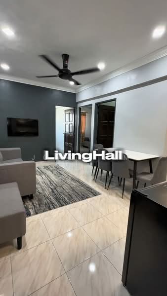 Rumah Flat untuk Disewa di Taman Sri Pinang - JOYCE LIM - Living Room - PropertyGuru.com.my