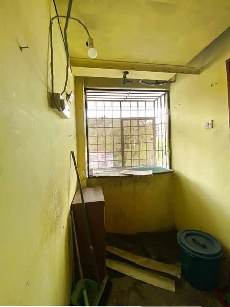 Apartment for Sale at Apartment Ros - Muhammad Iqmal Rahiman - Balcony - PropertyGuru.com.my