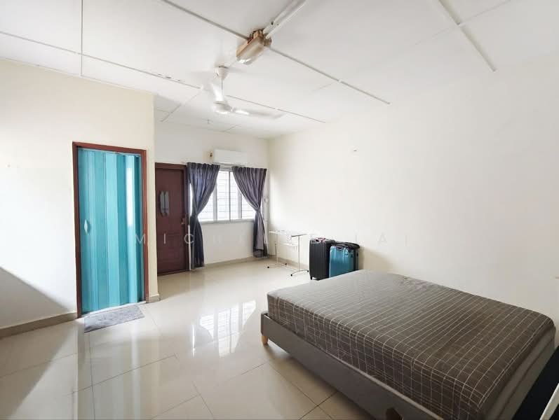 Rumah Teres untuk Disewa di Taman Mutiara Barat (Cheras) - Michelle Lai - Bedroom - PropertyGuru.com.my