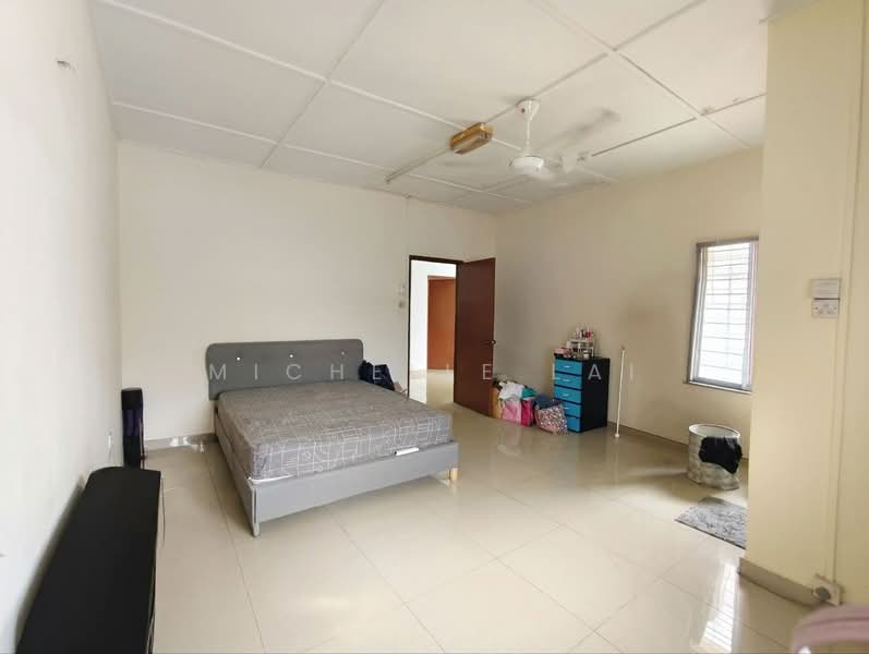 Rumah Teres untuk Disewa di Taman Mutiara Barat (Cheras) - Michelle Lai - Bedroom - PropertyGuru.com.my