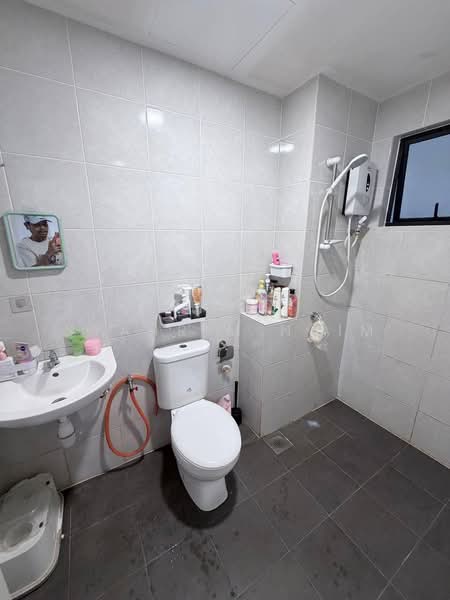 Servis Apartment untuk Dijual di Duduk Se.Ruang @ Eco Sanctuary - Syahrim Naim - Bathroom - PropertyGuru.com.my