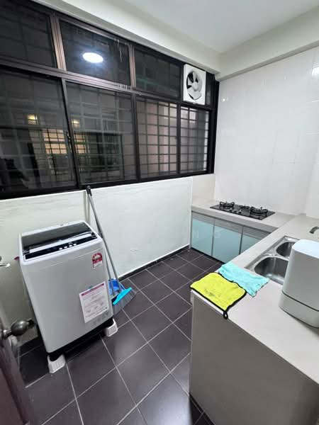 Service Residence for Rent at Fortune Avenue - CW Kong - Kitchen - PropertyGuru.com.my