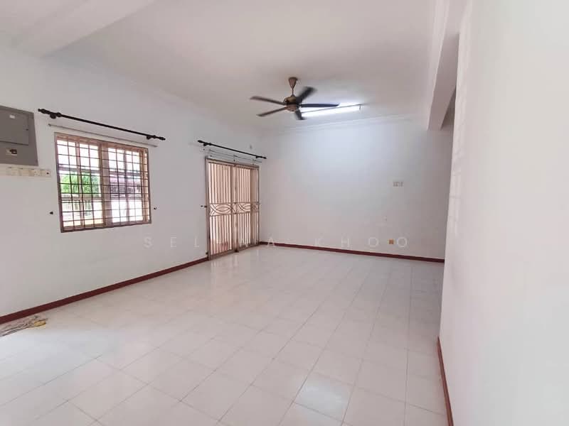2.5-storey Terraced House for Sale in Lagenda Heights (Sungai Petani) - Selina Khoo - Living Room - PropertyGuru.com.my