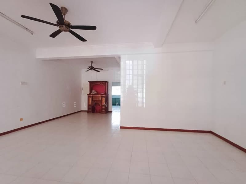 2.5-storey Terraced House for Sale in Lagenda Heights (Sungai Petani) - Selina Khoo - Living Room - PropertyGuru.com.my