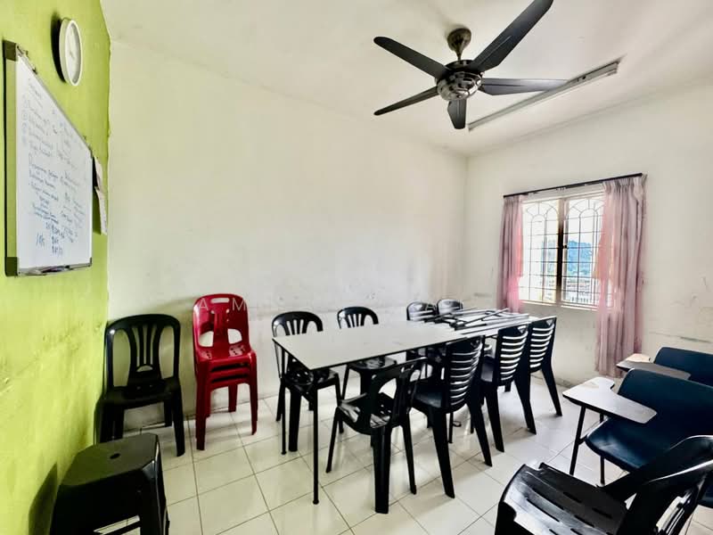 Apartment for Sale at Pangsapuri Mawar Sari - Amzar Faiz - Study - PropertyGuru.com.my