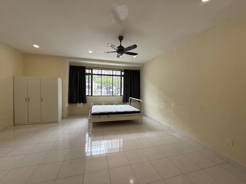 Rumah Teres 2 Tingkat untuk Disewa di Taman Mount Austin (Tebrau) - Amanda Moi - Bedroom - PropertyGuru.com.my