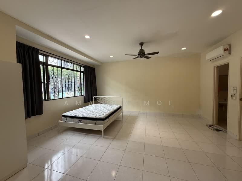 Rumah Teres 2 Tingkat untuk Disewa di Taman Mount Austin (Tebrau) - Amanda Moi - Bedroom - PropertyGuru.com.my