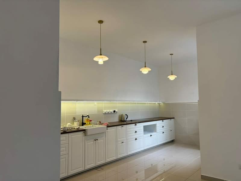 2-storey Terraced House for Rent in Kuala Selangor (Selangor) - Helen Tan - Kitchen - PropertyGuru.com.my